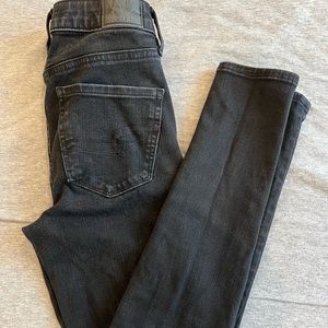 American Eagle Super High Rise Skinny Jean